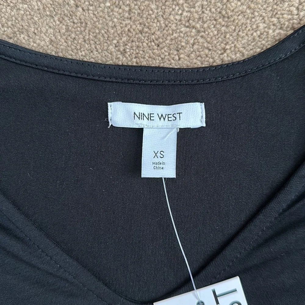 Nine West Short Sleeved V-Neck Ruched Detail Top - Picture 5 of 8